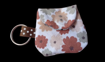 Chip-Täschli Blumen braun