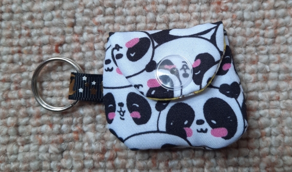 Chip Täschli Panda gross rosa Backen