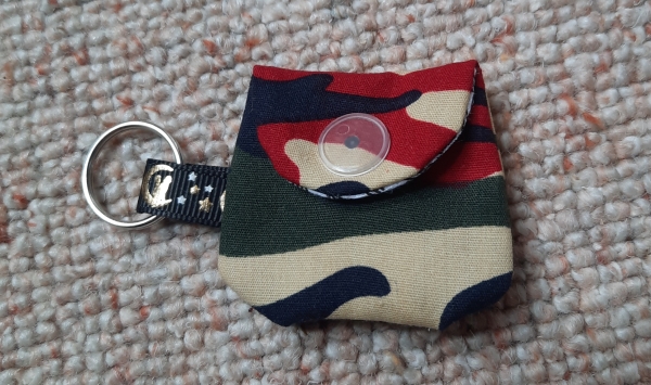 Chip Täschli Camouflage rot